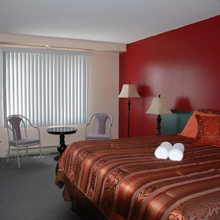 Auberge Le Cabanon Saint Zenon Екстериор снимка