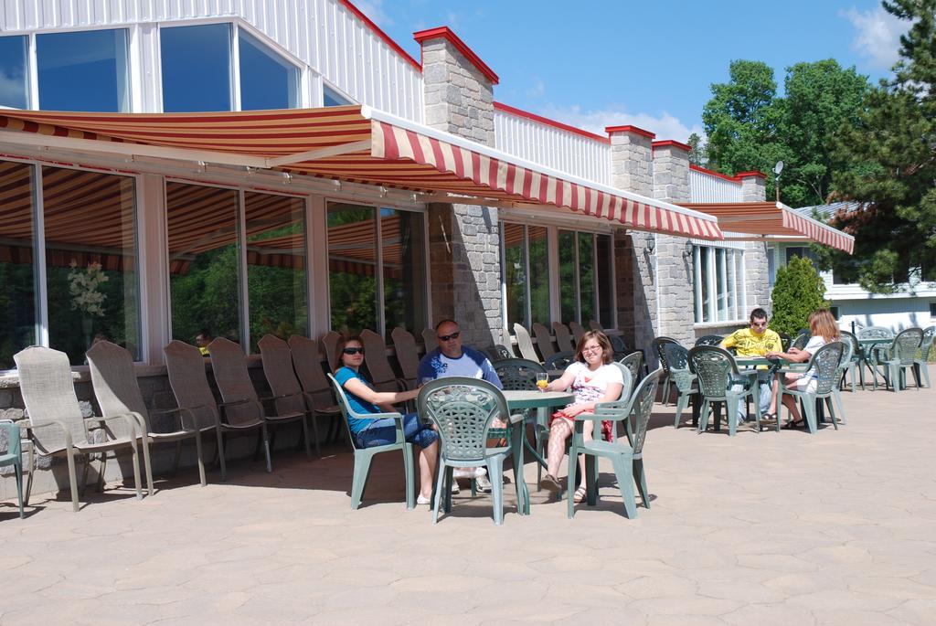 Auberge Le Cabanon Saint Zenon Екстериор снимка
